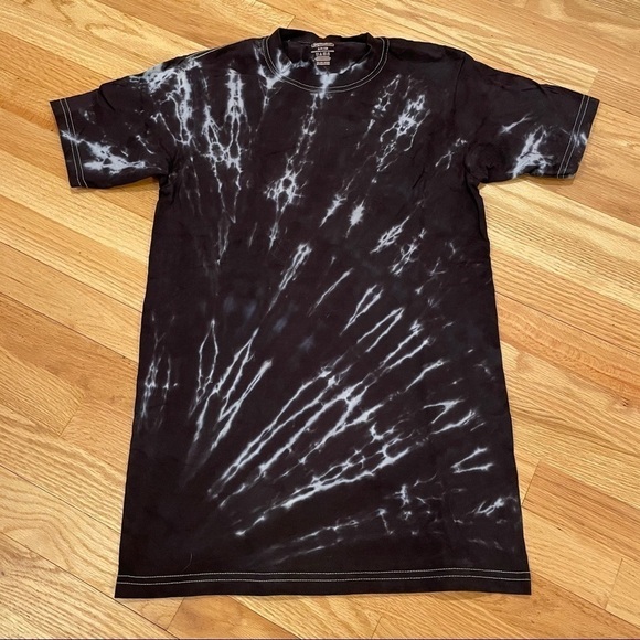 Tie dye tshirt x-ray bones skeleton lightning tshirt S spooky Halloween - Picture 2 of 6